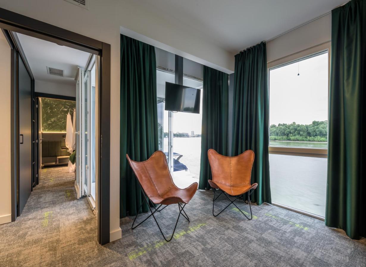 Hotel Joy 5 &